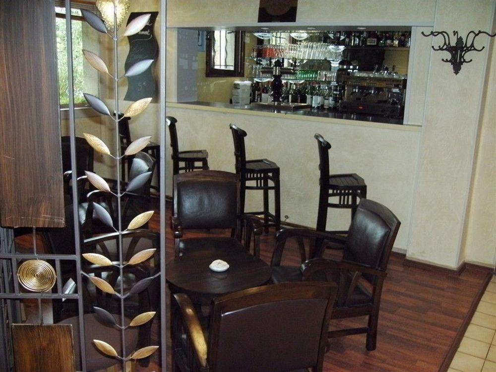 Bagatelle Paris Nord Roissy - Ex Inter-hotel Hotel Goussainville (Val-d'Oise)